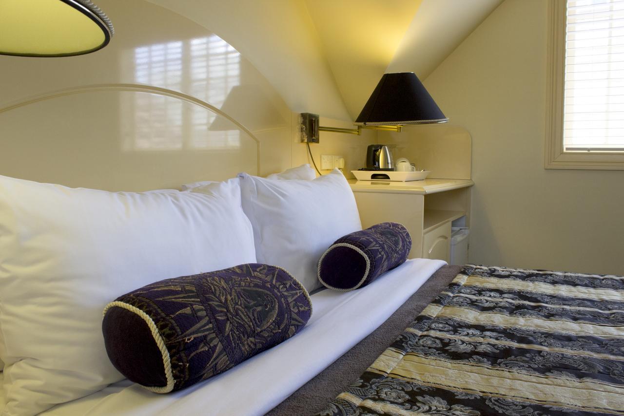 Simpsons Of Potts Point Hotel Sydney Room photo
